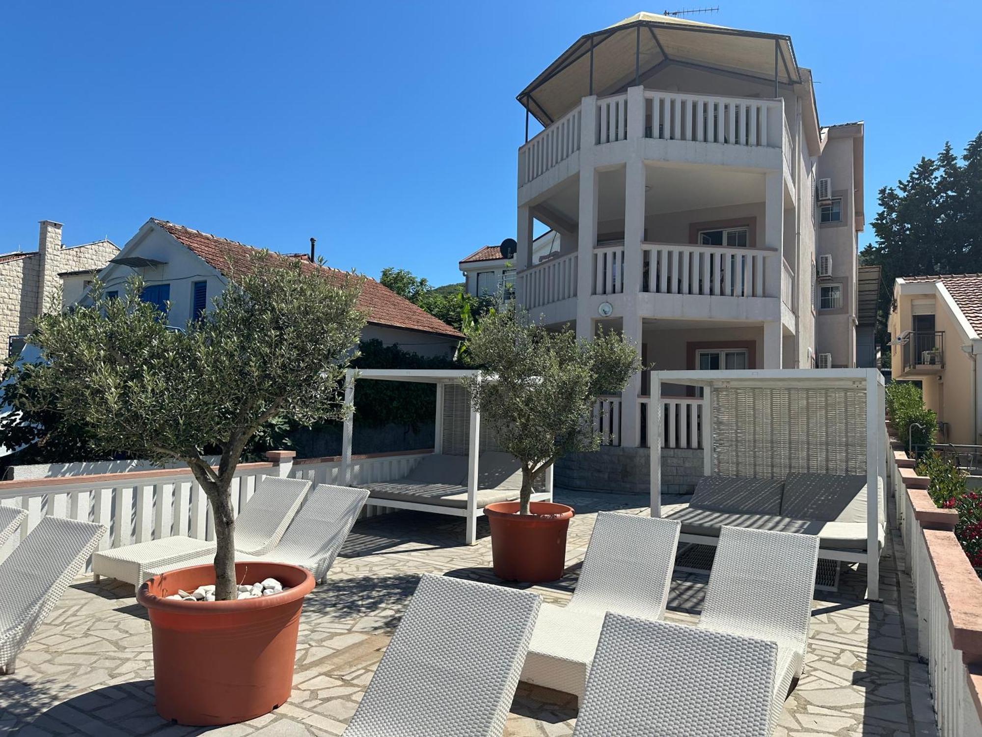 Apartments Kovinic 티바트 외부 사진